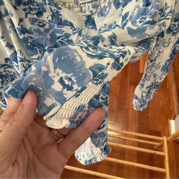 Reformation | Reign Top | Color: Olympia | Size 12 - Picture 6 of 10